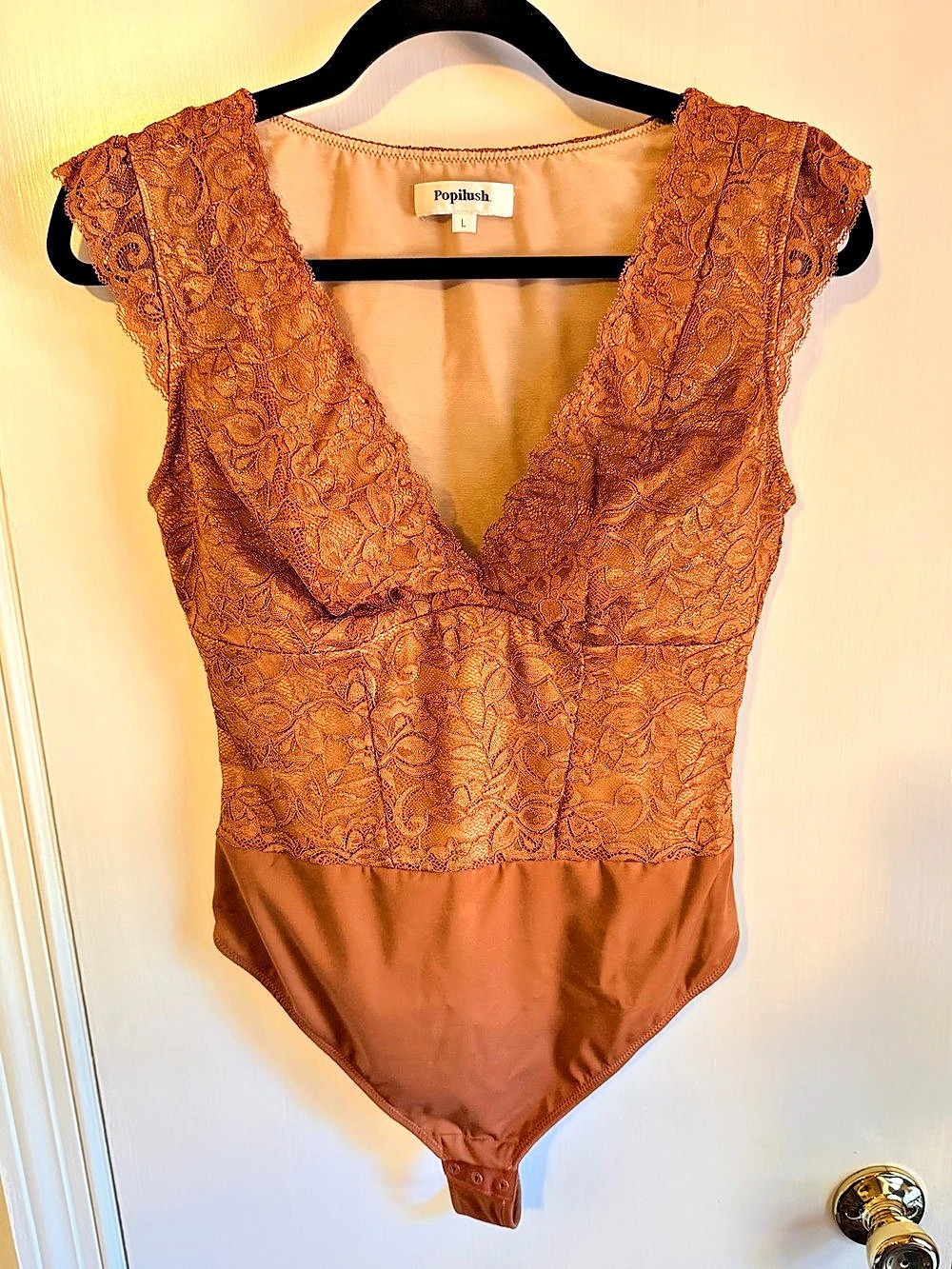 Popilush Shapewear V-Neck Sleeveless Sculpting Lace Bodysuit